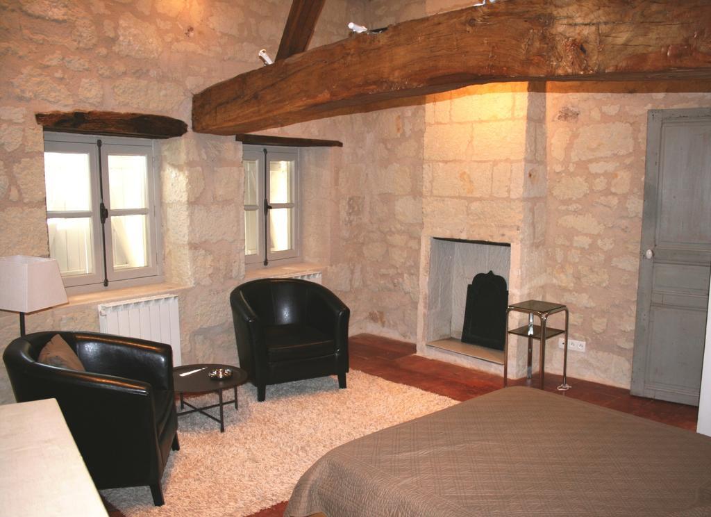 Gite Chateau De Chaintres Dampierre-sur-Loire Habitación foto